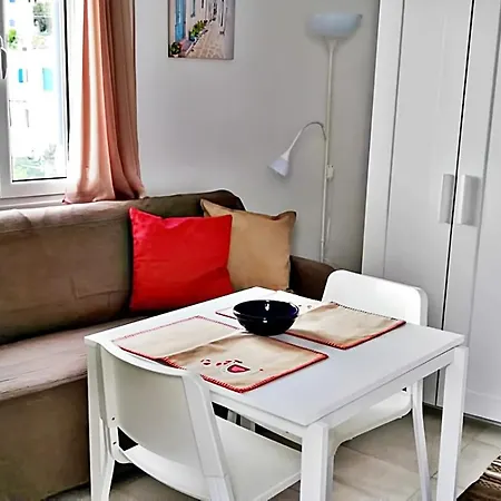 Apartment Dreamy White House For 3 Persons At Lefkes *
